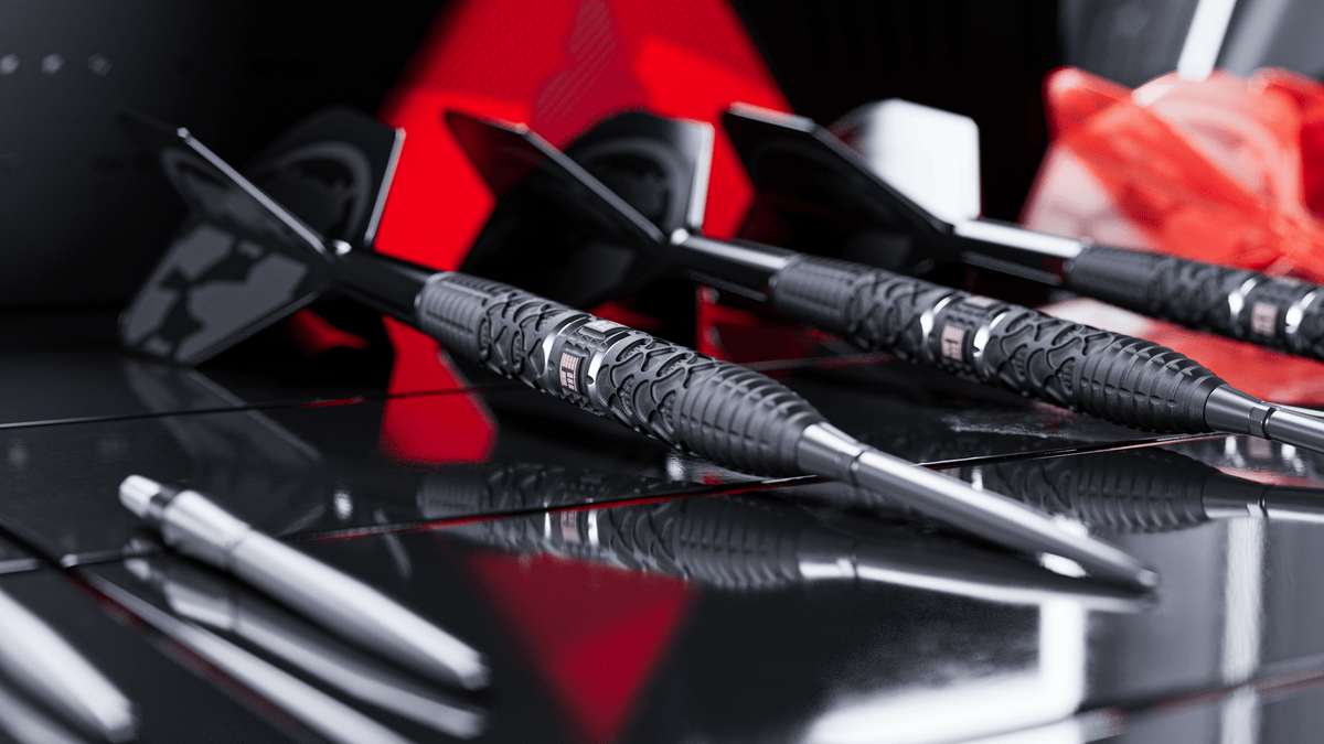 Target Darth Vader Swiss Point Steeldarts Detail ganzer Dart